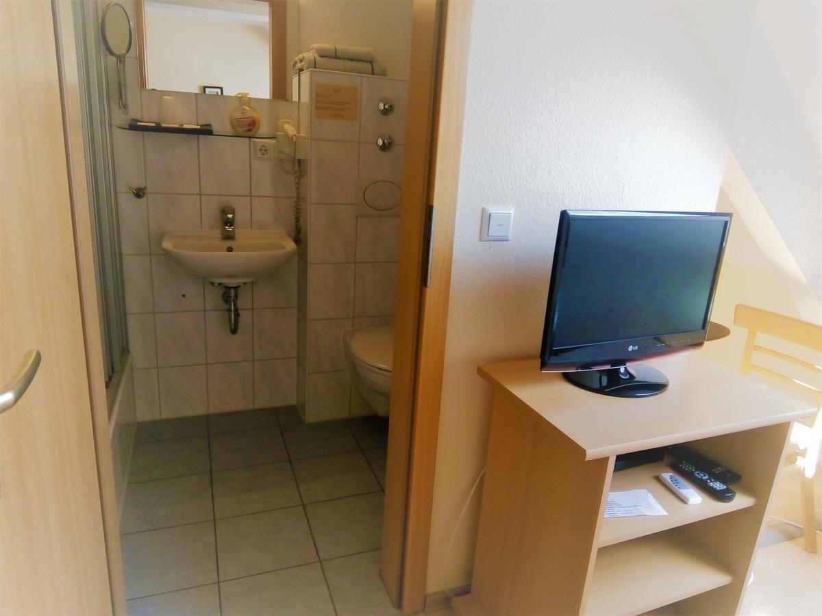 Hotel Kalimera Heddesheim Exteriör bild