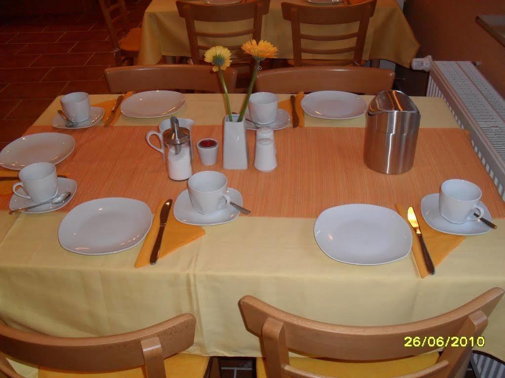Hotel Kalimera Heddesheim Exteriör bild