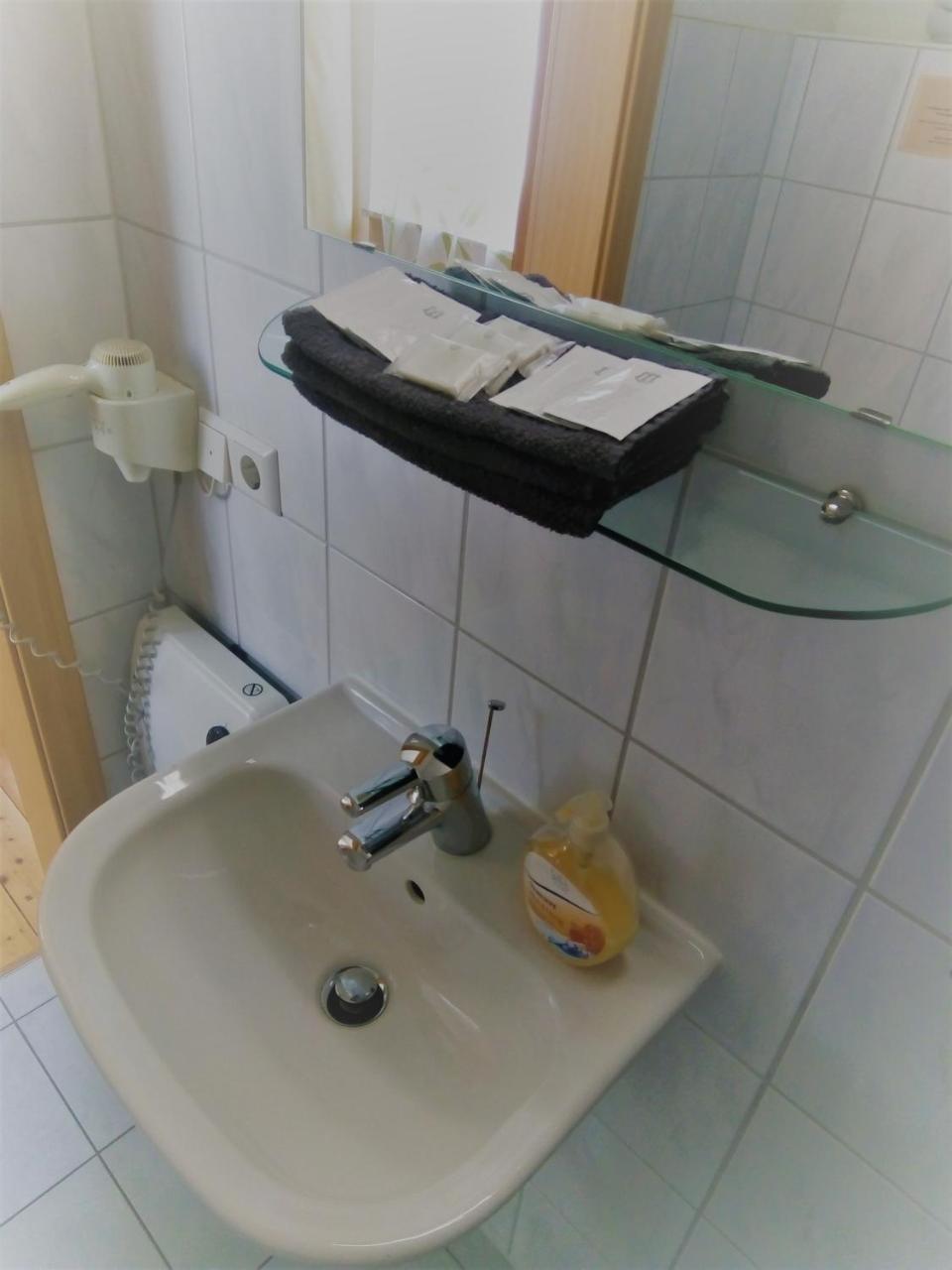 Hotel Kalimera Heddesheim Exteriör bild